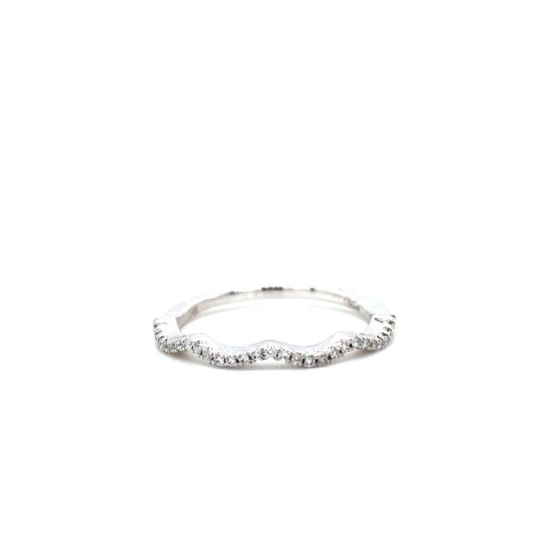14k White Gold Diamond Wavy Band
