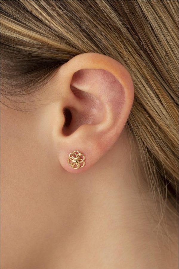 14k Yellow Gold Interlocking Ring Cluster Stud Earrings - Image 2