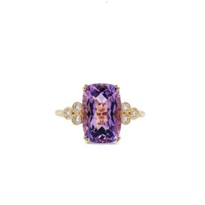 14k Yellow Gold Amethyst and Diamond Ring
