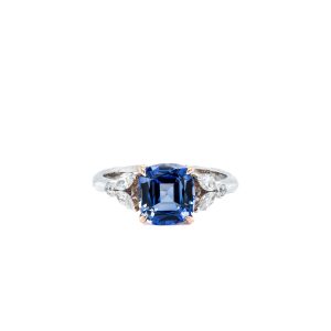 18k Two Tone Gold Sapphire and Diamond Ring