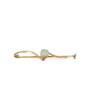 Estate Piece: 14k Yellow Gold Opal Pin