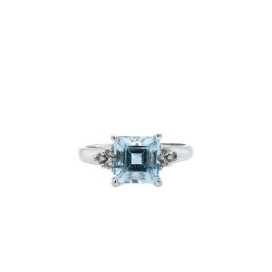 Estate Piece: 14k White Gold Aquamarine and Diamond Ring