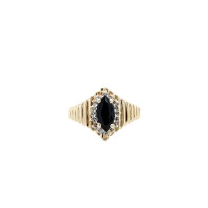Estate Piece: 10k Yellow Gold Onyx and Diamond Ridged Ring